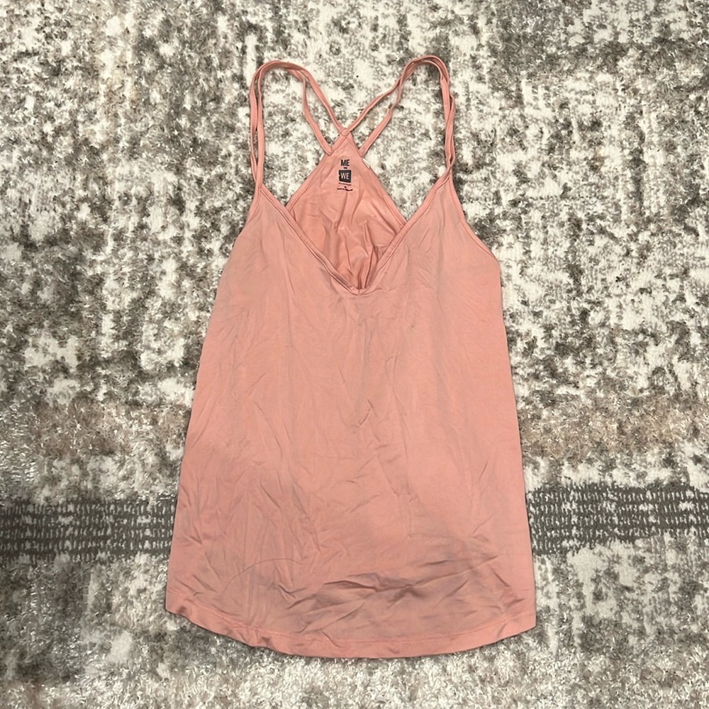 Pink tank top